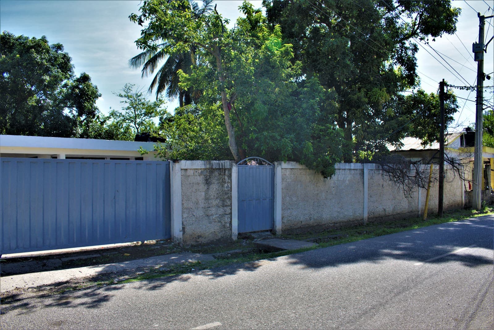 Casa para reconstruir en solar amplio, Gurabo, Santiago — vista 2